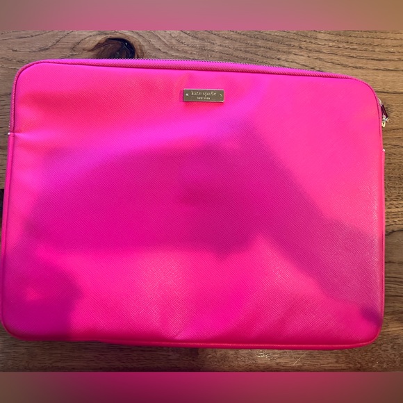 kate spade new york - Laptop Notebook Sleeve - Pink - Picture 1 of 4